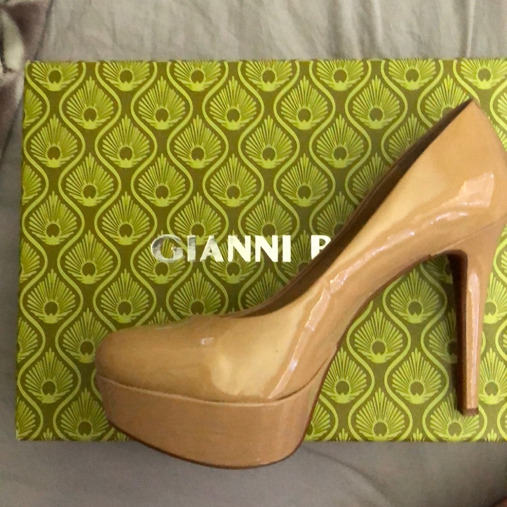 Gianni Bini heels